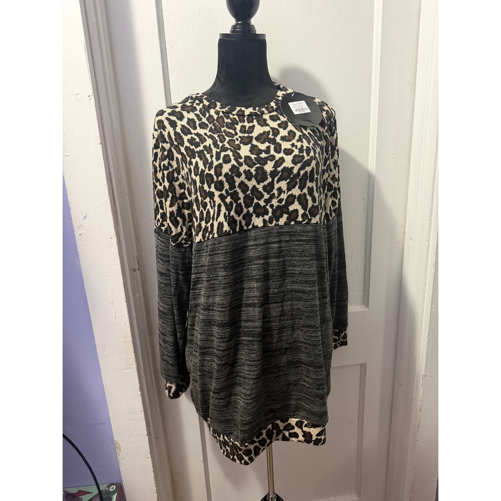 Sunshine & Rodeo Leopard Grey Color Block Long Sleeve Top NWT 2XL Western Tunic